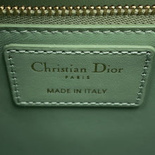 Load image into Gallery viewer, Dior 30 Montaigne Montaigne Shoulder Bag GreenM9203UMOS Box Calf LeatherLeather
