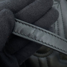 Load image into Gallery viewer, GUCCI GG Marmont Shoulder Bag Black446744 Leather Size Small
