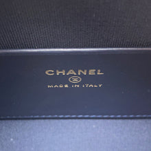 将图像加载到图库查看器中，CHANEL CC Logo Matelasse ChainClutch NavyAP5092 Denim
