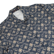 将图像加载到图库查看器中，LOUIS VUITTON Open collar shirt Size L NavyHPS34W Silk100%
