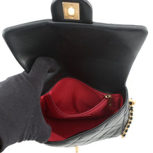 Load image into Gallery viewer, CHANEL Mini Matelasse Pearl Chainshoulder Bag BlackAS2855 Lambskin
