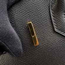 将图像加载到图库查看器中，HERMES Birkin Black Epsom Size 30
