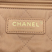Load image into Gallery viewer, CHANEL CHANEL22 Backpack WhiteAS3313 Leather Size Large
