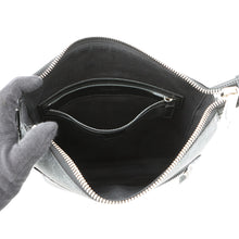 将图像加载到图库查看器中，GUCCI GGBlack Shoulder Bag Black792081 FADJA GG Supreme Leather
