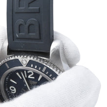 将图像加载到图库查看器中，BREITLING Superocean Automatic 44 W44mm Stainless Steel Rubber Blue DialA17367

