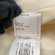 Load image into Gallery viewer, CHANEL COCO Button Jacquard Jacket Size 36 WhiteP71059 Wool 64% Silk19% Nylon17%
