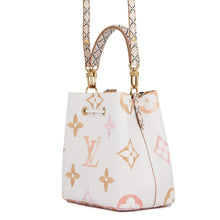 Load image into Gallery viewer, LOUIS VUITTON LV by the Pool Neonoe White/BeigeM22985 Monogram / Giant Size BB

