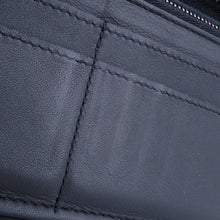 Load image into Gallery viewer, LOUIS VUITTON Zippy wallet Vertical NoirM69047 Taurillon Leather/Monogram・Pattern
