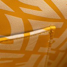 Load image into Gallery viewer, FENDI FF Verdigo Peekaboo Yellow/White8BN244 Leather Size Mini
