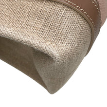 Load image into Gallery viewer, Chloe Woody tote Brassie BeigeCHC23AS397L1726Y Leather Canvas Size Small
