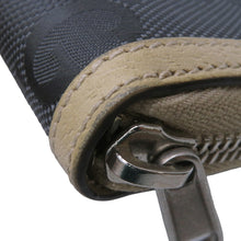 Load image into Gallery viewer, GUCCI Off the Grid Zip Around Wallet Gray/Beige625576 GGNylon/Leather
