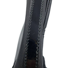 Load image into Gallery viewer, Ferragamo Vala ChainShoulder Bag Black21C671 Leather Patent Leather

