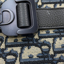 将图像加载到图库查看器中，Dior Oblique Saddle Vertical Pouch Black/Beige/Navy2ADCA446YKS Leather Canvas
