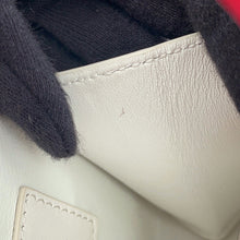 将图像加载到图库查看器中，FENDI Marc Jacobs Mini Bustina Bunny Shoulder Bag White/Red7SA169 Leather
