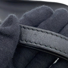将图像加载到图库查看器中，BURBERRY Shield Sling Bell Bag Charm Shoulder Bag Black8077580 Leather Size Mini
