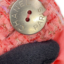 Load image into Gallery viewer, CHANEL Skirt Size 36 PinkP63188 Polyamide 47% Cotton 33% Polyester 12% Viscose 8%
