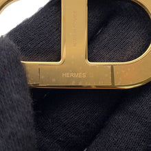 Load image into Gallery viewer, HERMES Chaine d'Ancre Brooch Etain Epsom Metal
