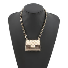 将图像加载到图库查看器中，CHANEL Matelasse bag motif necklace Champagne Gold/BlackAB6136 Gold Plated Leather
