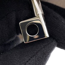 将图像加载到图库查看器中，HERMES Akkad Etoupe Togo Leather Size PM
