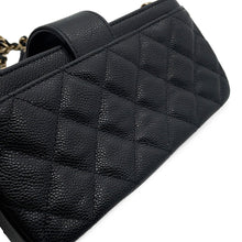将图像加载到图库查看器中，CHANEL Shoulder Smartphone Case BlackAP2916 Caviar Leather
