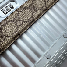 Load image into Gallery viewer, GUCCI Porter Cabin Trolley FRM Suitcase Silver801875 Aluminum GG Supreme Size Medium
