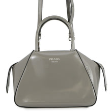 将图像加载到图库查看器中，PRADA Supernova 2-way Handbag Gray1BA366 Leather Size Small
