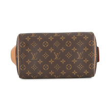 Load image into Gallery viewer, LOUIS VUITTON Dop kit BeigeM44494 Monogram
