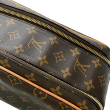 将图像加载到图库查看器中，LOUIS VUITTON Dop kit BeigeM44494 Monogram
