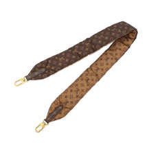 Load image into Gallery viewer, LOUIS VUITTON Speedy Bandouliere NavyM21061 Recycled MetallicNylon Monogram Size 25
