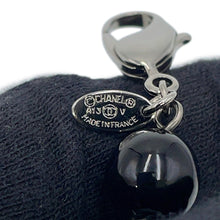 Load image into Gallery viewer, CHANEL CC Logo Bracelet BlackA37291 Y02009 Z0002 Metal Faux Pearl
