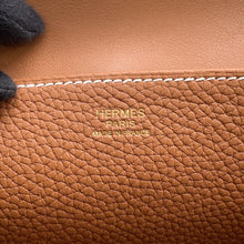 Load image into Gallery viewer, HERMES Halzan Gold Taurillon Clemence Size 25
