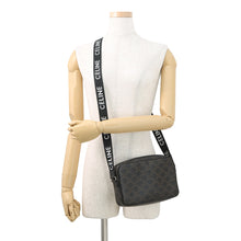 Load image into Gallery viewer, CELINE Triomphe Horizontal Messenger Bag Black/Brown197202DND.38OS PVCLeather Size Medium
