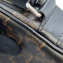 Load image into Gallery viewer, CELINE Triomphe Horizontal Messenger Bag Black/Brown197202DND.38OS PVCLeather Size Medium
