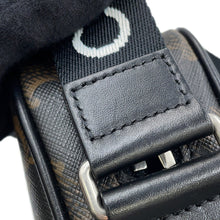 Load image into Gallery viewer, CELINE Triomphe Horizontal Messenger Bag Black/Brown197202DND.38OS PVCLeather Size Medium
