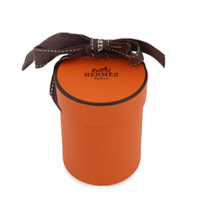 Load image into Gallery viewer, HERMES Twilly Festival des Amazones Bandana - The Amazon Festival and Bandana Pistachio / White / BlackH064217S 07 Silk100%
