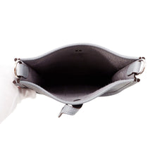 将图像加载到图库查看器中，HERMES Evelyne Long Green Pantan Taurillon Clemence Size TPM
