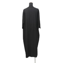 Load image into Gallery viewer, HERMES Long cardigan Size 34 Black Silk100%
