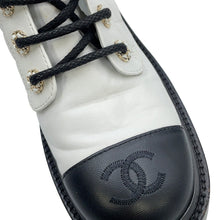 将图像加载到图库查看器中，CHANEL CC Logo High-Top Sneakers White/BlackG36424 Leather Size 36H
