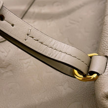 Load image into Gallery viewer, LOUIS VUITTON Montsouris TourterelleM45410 Monogram Empreinte Leather Size PM
