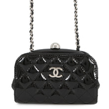 Load image into Gallery viewer, CHANEL Matelasse Kiss Lock ChainShoulder Bag Black Patent Leather Leather

