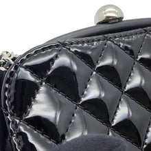 Load image into Gallery viewer, CHANEL Matelasse Kiss Lock ChainShoulder Bag Black Patent Leather Leather
