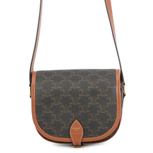 Load image into Gallery viewer, CELINE Triomphe Folco Shoulder Bag Tan191502 PVC Leather Size Medium

