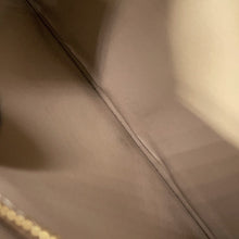 Load image into Gallery viewer, LOEWE Pebble Continental Wallet SandCANBACWX01 2150 Shiny Nappa Calf Leather
