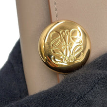 Load image into Gallery viewer, LOEWE Pebble Continental Wallet SandCANBACWX01 2150 Shiny Nappa Calf Leather
