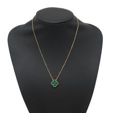 Load image into Gallery viewer, Van Cleef &amp; Arpels Vintage Alhambra PendantVCARO9VA00 18K Yellow Gold
