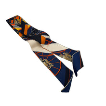 Load image into Gallery viewer, HERMES Twilly Springs Springs Bague Fall/Winter 2022 Black/Orange/Cream Silk100%
