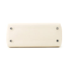 Load image into Gallery viewer, HERMES Kelly Retourne Craie Togo Leather Size 25
