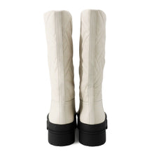 Load image into Gallery viewer, HERMES Fuji Ex-Libs Boots White/Black Leather Size 36 1/2
