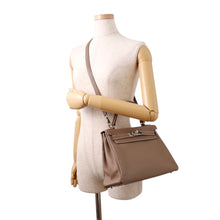 Load image into Gallery viewer, HERMES Kelly Retourne Etoupe Togo Leather Size 28
