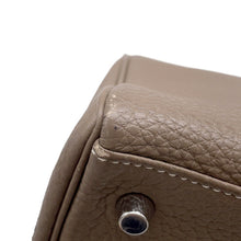 Load image into Gallery viewer, HERMES Kelly Retourne Etoupe Togo Leather Size 28
